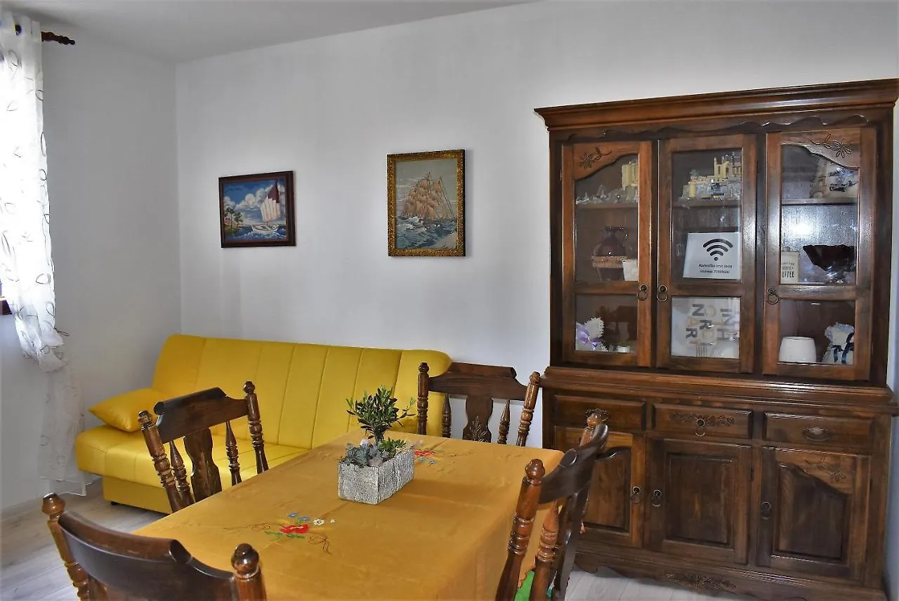 Apartment Katalin Rab Banjol Croatia